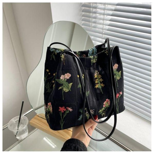 Black Embroidered Bag - Image 6